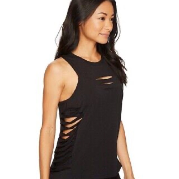 Alo Cut It Out Tank - Picture 2 of 6